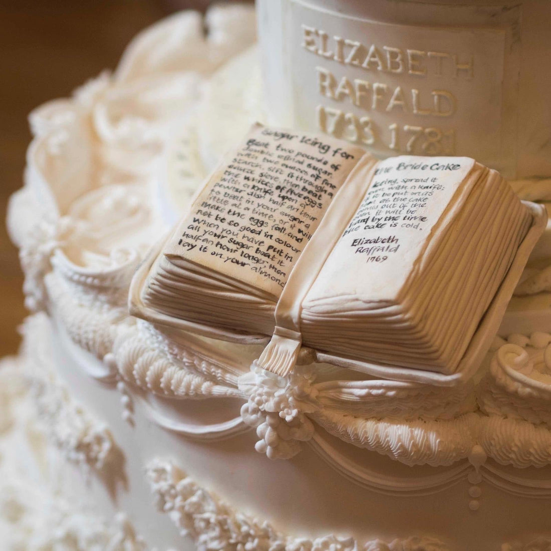 A tribute to Elizabeth Raffald, 1733–1781 — the originator of the modern royal iced wedding cake. Sugar work by Suzanne Thorp.