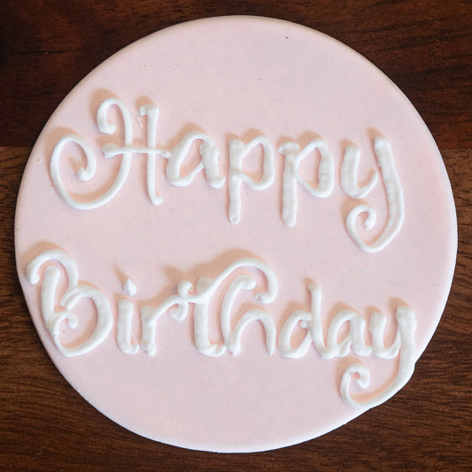 Add a message plaque to your celebration cake