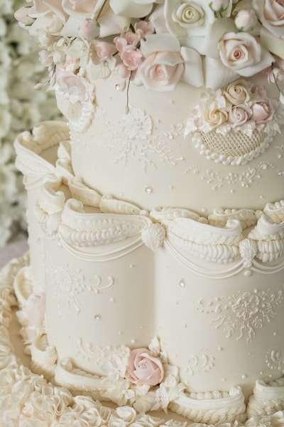 The Frostery - Bespoke Wedding Cakes for Cheshire, Manchester & Lancashire